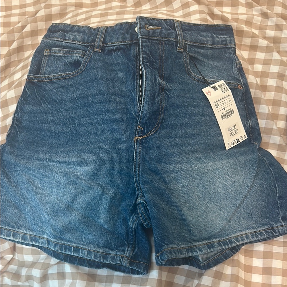 Zara NWT Classic Blue Mom Shorts